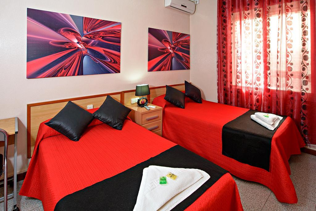 Hostal Carrizo Elda Εξωτερικό φωτογραφία