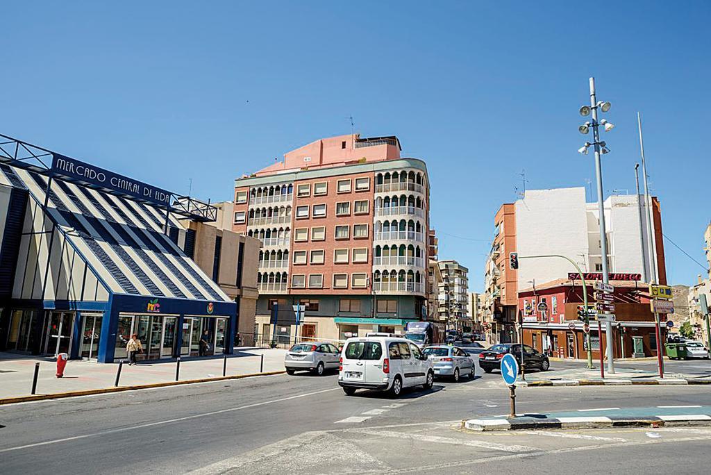 Hostal Carrizo Elda Εξωτερικό φωτογραφία